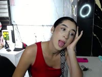 I am Ana María, a woman with a sweet, feminine personality and much bolder than I might seem at first. I like feeling that spark that appears when there is chemistry and letting curiosity do the rest.
I don