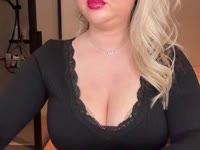 Ik ben hier om te geven wat je nodig hebt - met een lichaam dat smeekt om aangeraakt worden en een verbeelding die geen grenzen kent. Kom spelen en ontdek hoe ver we kunnen gaan...