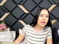 I am BonniLane, a charismatic, flirtatious and very close woman. I love creating an environment where connection flows naturally, with interesting conversations, intense gazes, and an energy full of complicity. I consider myself sweet but provocative, elegant but mischievous. I enjoy taking the time to get to know my partner, listen, play with seduction and awaken the imagination little by little. Every meeting with me is special, because I like you to feel comfortable, desired and relaxed. If you are looking for more than just communication, here you will find attention, charm and an experience that invites you to stay.