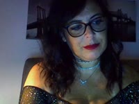 Dear Gentle Reader,I´m here to bring you directly to the heaven. I will make you smile while you desire me with all the best parts of my body.I´m a 42 year old milf waiting for you on my camera Yours trully,Falenna <3