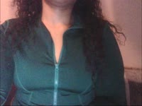 Ik ben een exotische, prachtige Caribische dame met een ongekende passie voor het leven en alles wat erbij komt kijken. Mijn warme uitstraling en sensuele energie zullen je direct betoveren, en ik ben hier om je mee te nemen op een reis van verleiding en plezier.Ben jij op zoek naar een hete, verleidelijke ervaring die je niet snel zult vergeten? Kom dan bij mij, de Caribische stoute dame die weet wat ze doet. Ik combineer de passie van de tropen met een ondeugende flair die jou gegarandeerd in vuur en vlam zal zetten.Met mijn exotische charme, speelse houding en avontuurlijke geest neem ik je mee naar een wereld van plezier en opwinding. Of je nu hebt in een flirterige chat, een uitdagend spel of iets dat je grenzen opzoekt, ik ben hier om jouw verlangens te vervullen.Dus, waar wacht je nog op? Kom bij mij en ontdek de magie van de Cariben, direct vanuit de privacy van jouw scherm. Ik ben klaar om je te verrassen, te prikkelen en je te laten verlangen naar meer. Durf jij het aan?