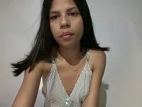 I’m that kind of person who loves to chat and talk about anything. I’m very curious, I talk a lot, and I like to help however I can, because seeing someone happy also makes me happy. I love nature, animals, and everything that brings a light, easy feeling. I like inventing things, laughing, and turning any simple moment into something nice. Anyone who spends a little time with me ends up realizing that I just want to talk and spread a bit of joy.