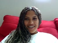 Sou muito amigável e comunicativa, gosto de conhecer pessoas novas, sou muito sorridente e cativanteg