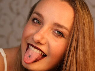 webcam girl chat room BelleCox