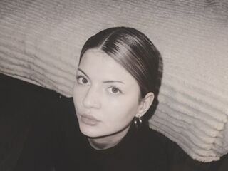 cam slut video chat GenaBaillargeon
