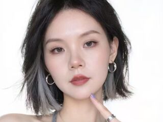naked girl with webcam GuanshiSun