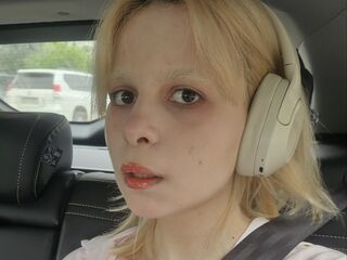 adult chat room JillianOng