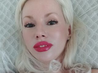 hot cam show LaymaFlay