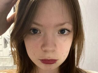 beautiful girlcam MatthewDonkor