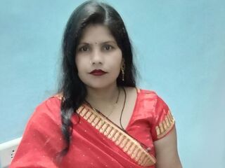 hot camwhore SaronLey