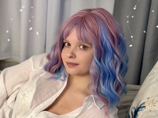girl topless StacyGlow