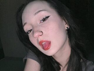 erotic webcam picture AccaBelow