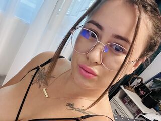 camslut topless AnneElla