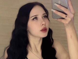 naked webcamgirl picture CorrinaWeirich