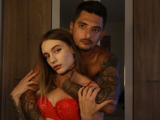 dirty couple live cam AnnaAndLeo