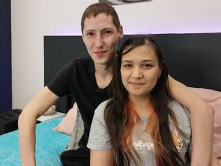 couple bedroom webcam DavidTeresa