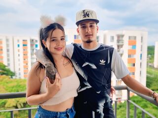 adult couple live sex show MiaAndCharles
