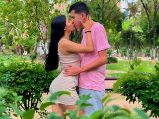 hot couple live web cam SashandPeter