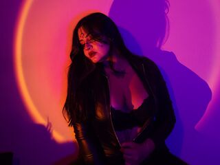 bdsm cam girl chatroom KazandraGomez