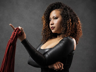 bdsm camslut LissethValencia