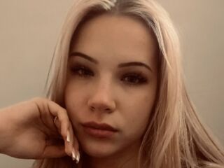 naked cam girl picture AletaKunde