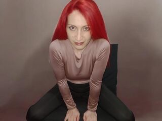 webcam strip tease show AlexiaJanes