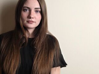 camgirl showing tits AlfrediaRoubekas