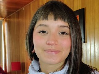 free chat room AliceMorely