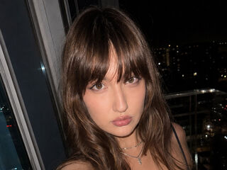 naked cam live AlizaShaner