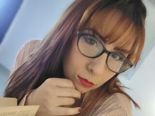 webcam strip tease show AmberFernandez