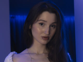 nude webcam girl AminaNim