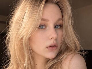 cam girl masturbating with vibrator AnnaReen