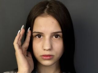 nude camgirl pic AnnetPintonin