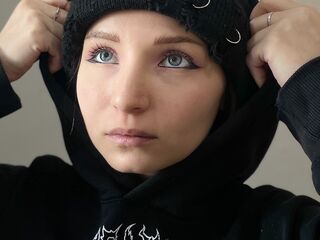 adult videochat ArieAravjo