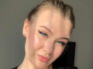 real live cam ArlettaVatter