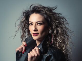 camgirl live sex photo AryTorres