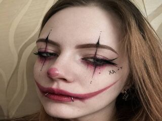 beautiful camgirl AvaLuciani