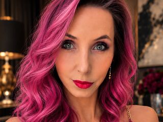 adult live webcam AvaNyra