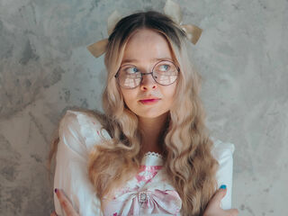 camporn live BellaMorley