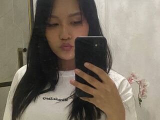 naked cam chat BerniceMaguire