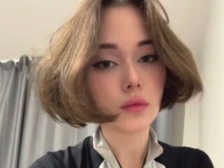 chatroom webcam photo BethannBelschner