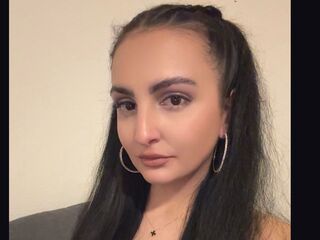 masturbating webcam girl CameliaBlue