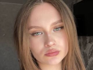 chat room live cam CarylonPreis