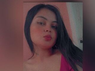 naked girl with webcam fingering pussy CataleyaLux