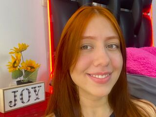 camslut topless CelesteTonns