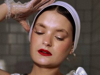 camgirl masturbating with vibrator CeolaBurzynski