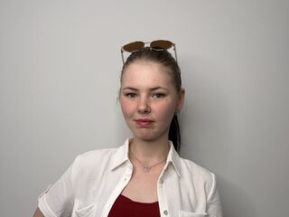adultcam CherilynDadisman