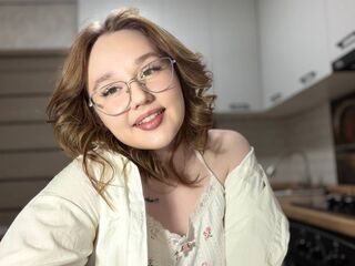 cam girl playing with dildo ConstanceKeiffer