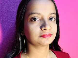 camgirl masturbating with sextoy CuteMariya