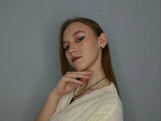 cam girl masturbating with vibrator DarylCouncil